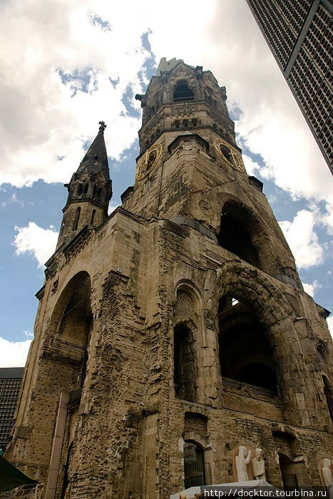 Церковь памяти Кайзера Вильгельма Берлин, Германия