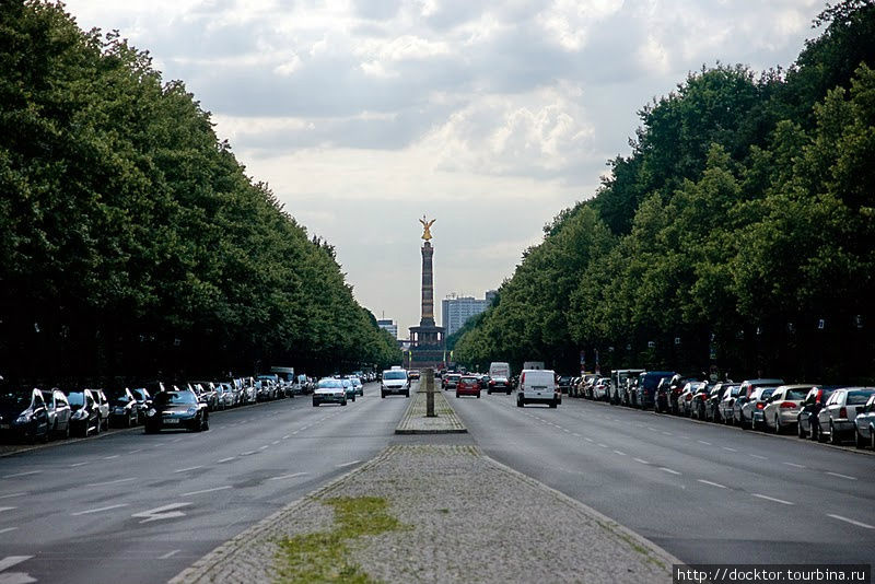 Тиргартен, улица 17 июня Берлин, Германия