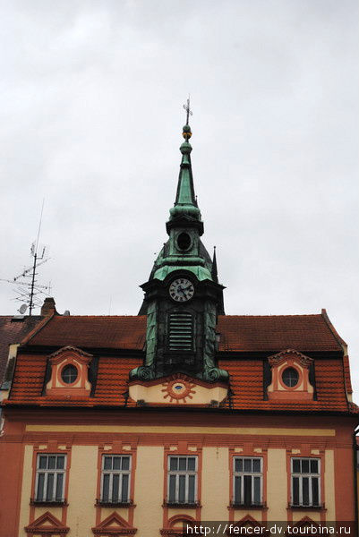 Типичная чешская площадь Йиндржихув-Градец, Чехия