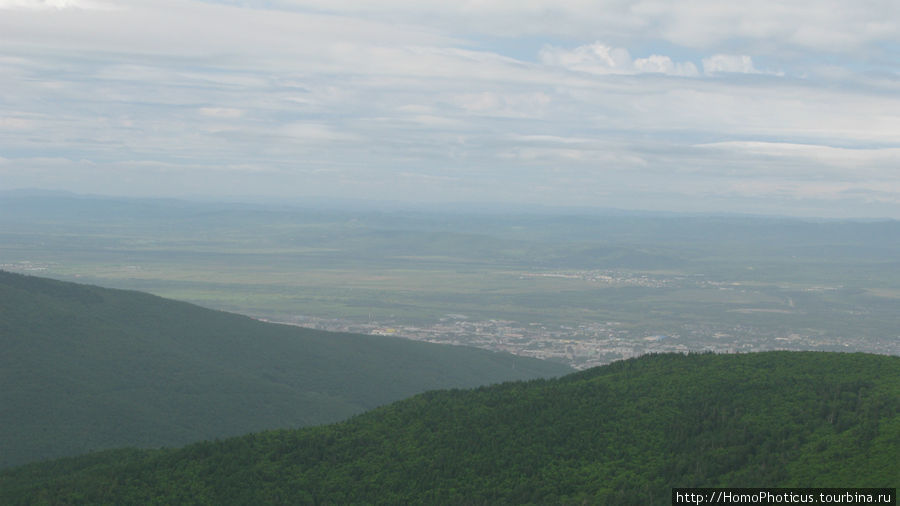 Вид на Южно-Сахалинск с пика Чехова Южно-Сахалинск, Россия