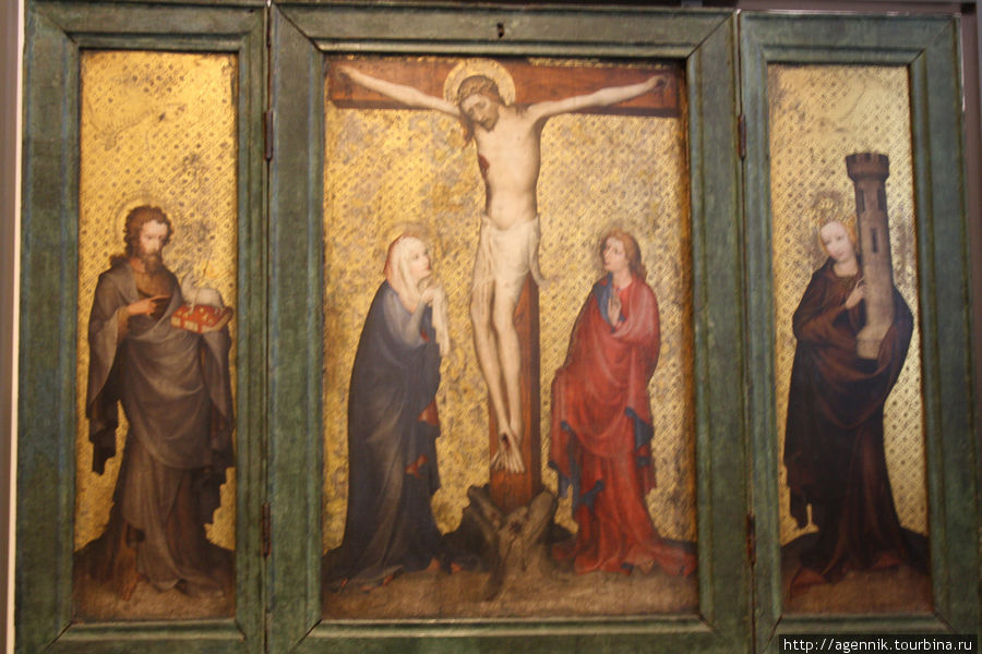 Естественно, все средневековое искусство посвящено христианским темам Мюнхен, Германия