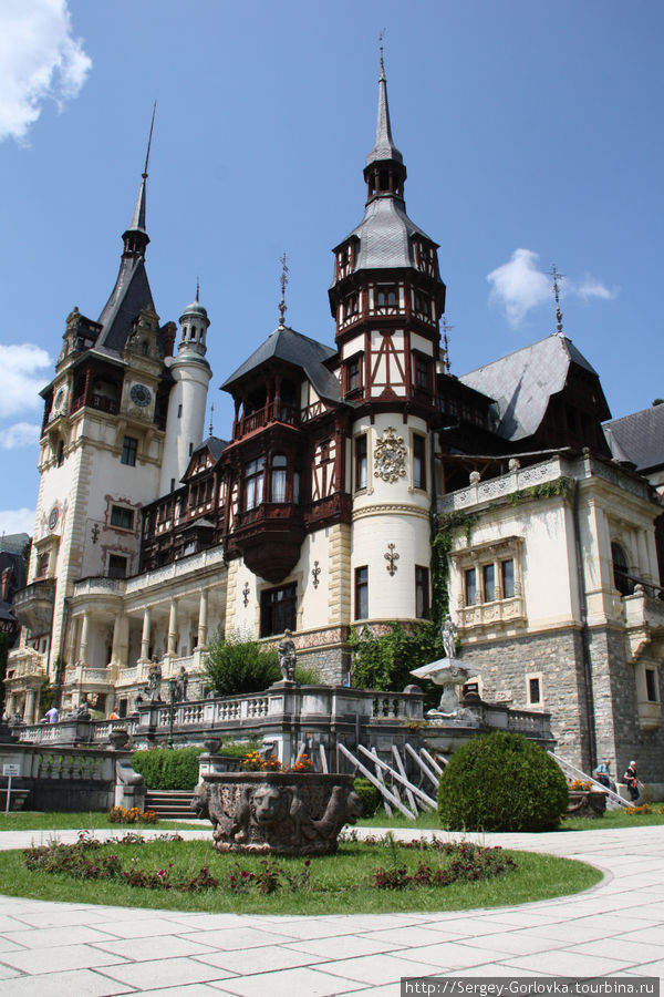 Самый молодой замок Румынии Синая, Румыния