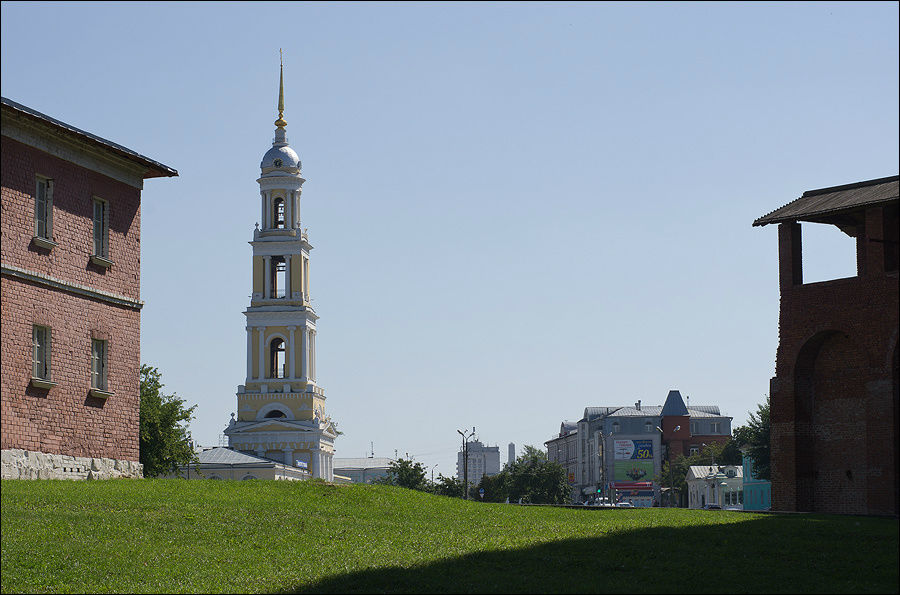 Колокольня церкви апостола Иоанна Богослова Коломна, Россия