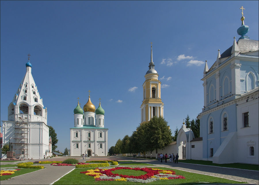 Соборная площадь Коломна, Россия