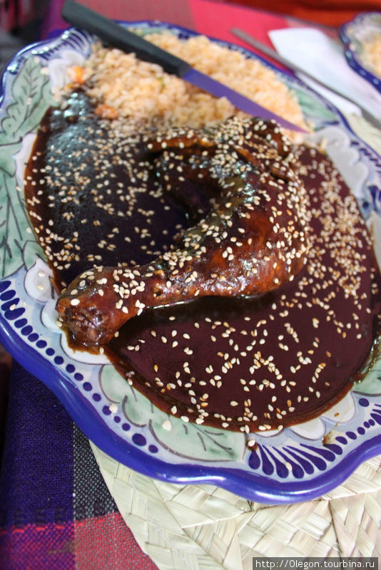 В шоколадном соусе, блюда Пуэблы Мексика