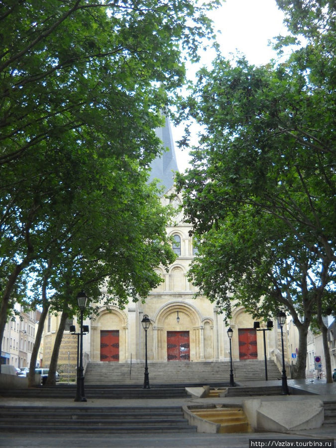 Фасад церкви Гавр, Франция