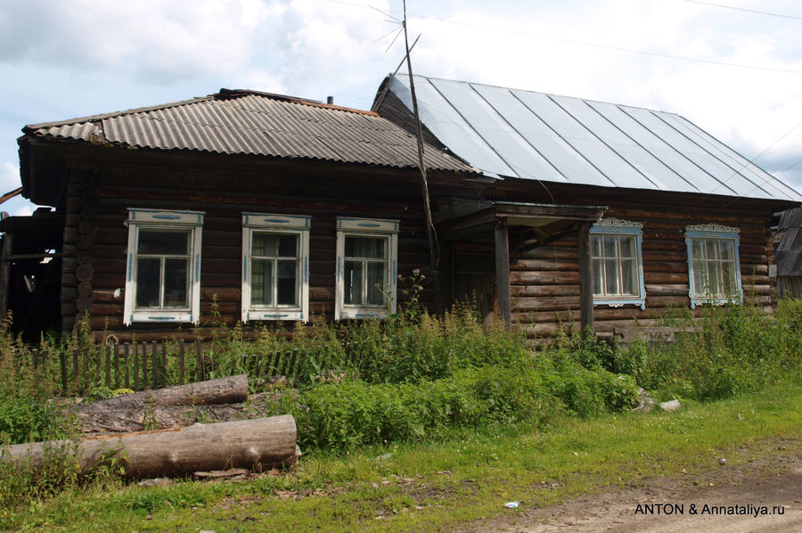 Жилые дома в Ворогово — сплошь деревянные. Ворогово, Россия