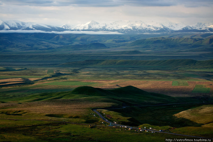 Сусамырская долина Киргизия