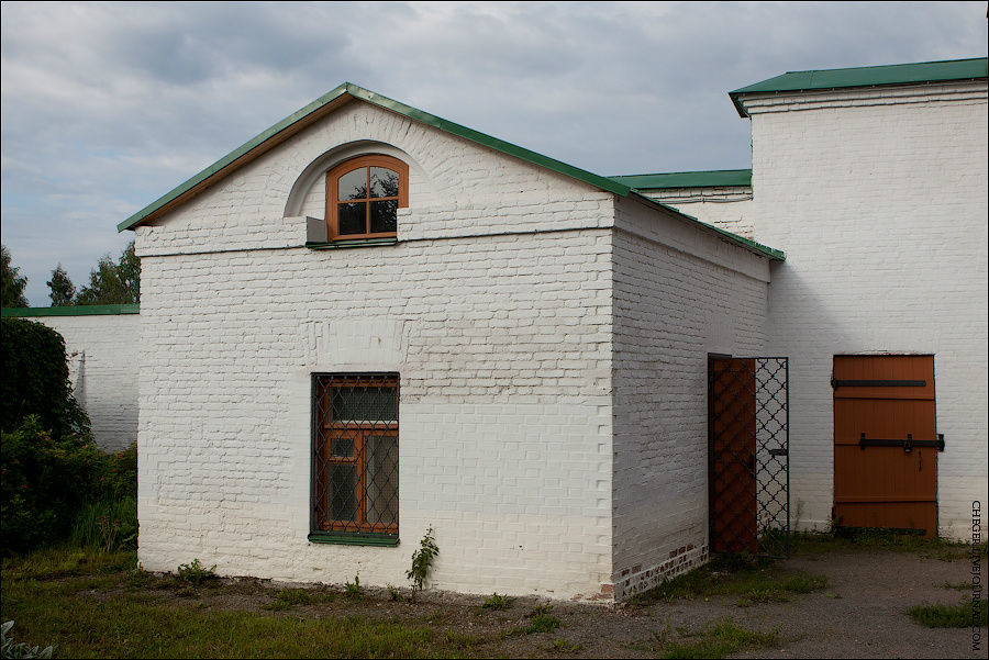 Свято-Успенский девичий монастырь Старая Ладога, Россия