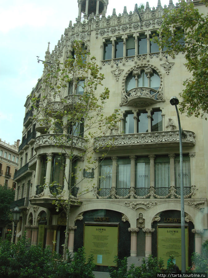 Графский город Барселона Барселона, Испания