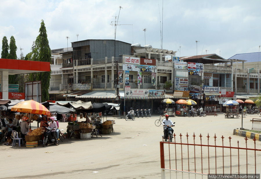 Дорога на Пномпень.