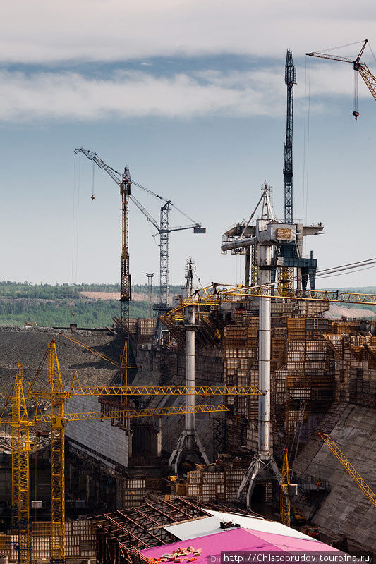 Строительство Богучанской ГЭС Кодинск, Россия
