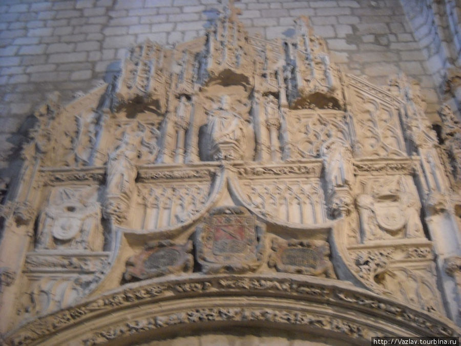 Каменная резьба Вальядолид, Испания