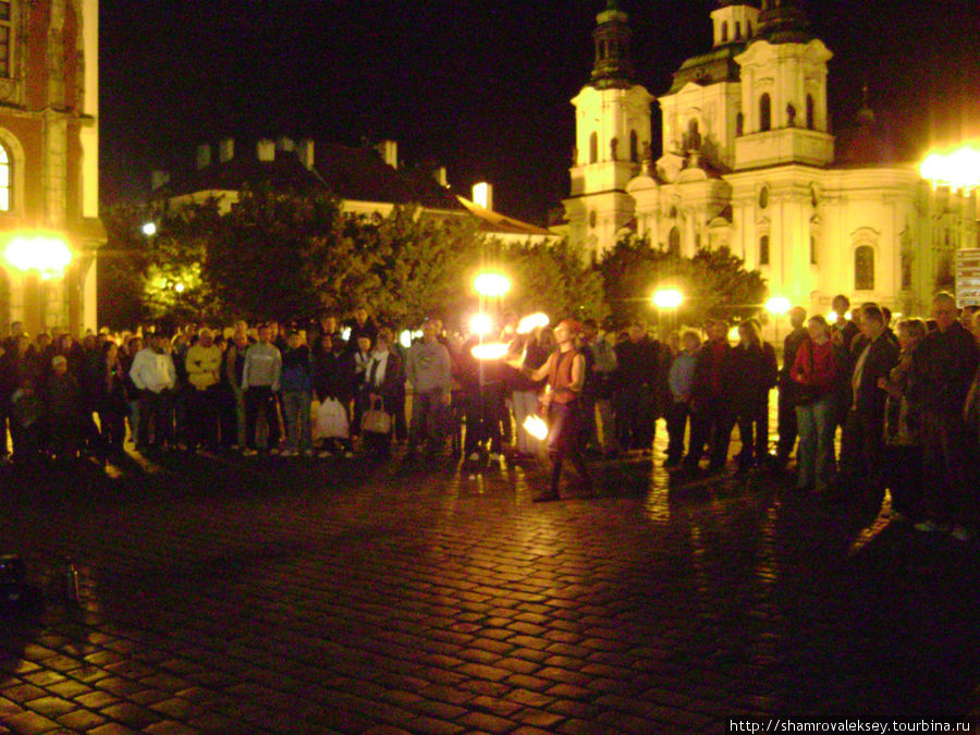 Староместская площадь. Огненное шоу Прага, Чехия