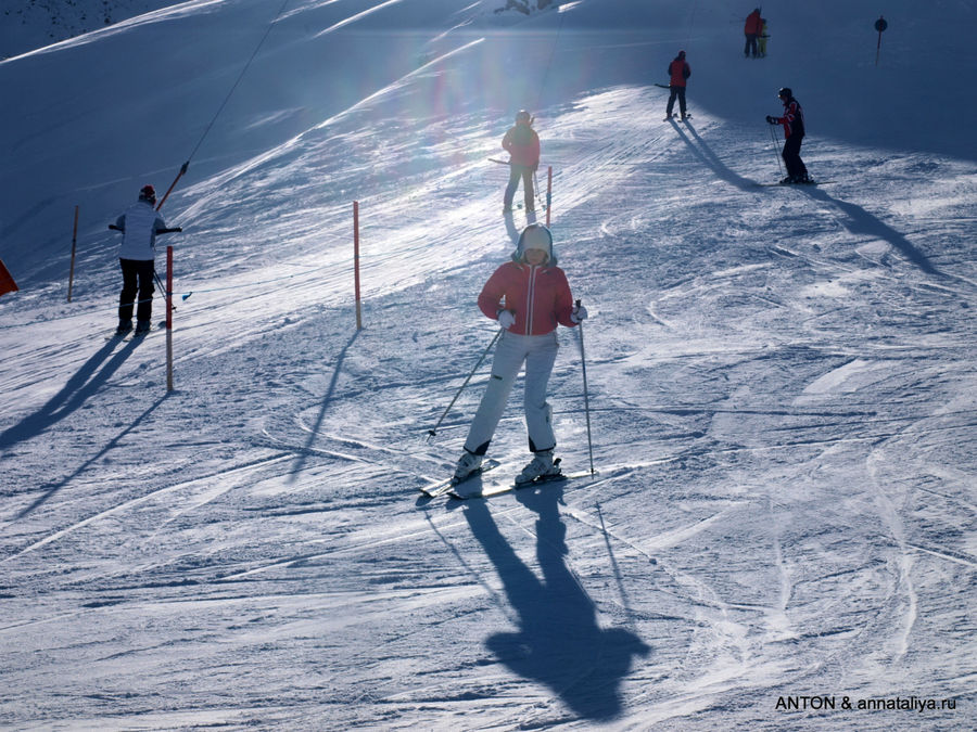 Горные лыжи с малышом в 9 месяцев - часть 2. Каталка Хинтертукс, Австрия