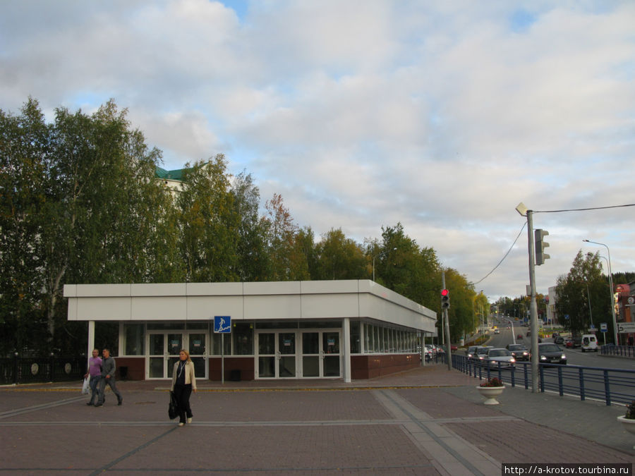 Это не метро, а подземный переход Ханты-Мансийск, Россия