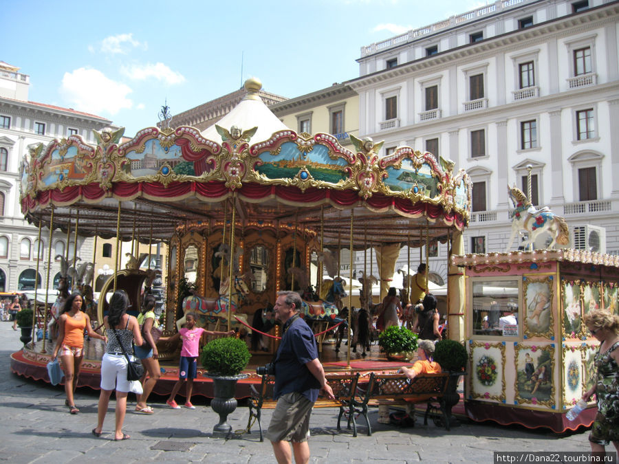 Венецианская карусель. Флоренция, Италия