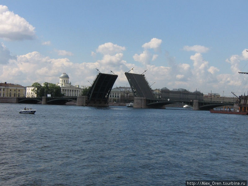 Разведённые мосты Санкт-Петербург, Россия