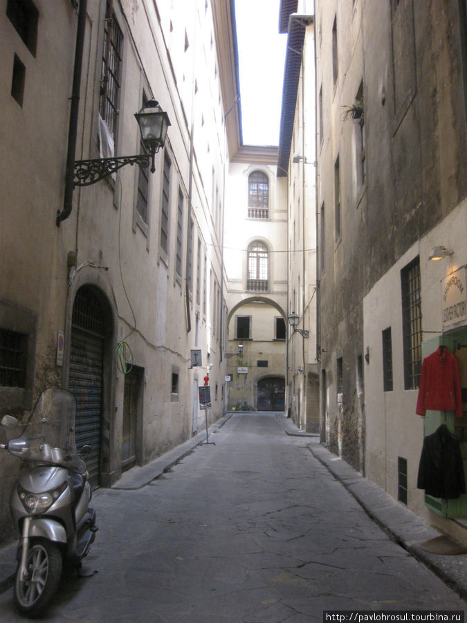 узкие улички Италии Флоренция, Италия