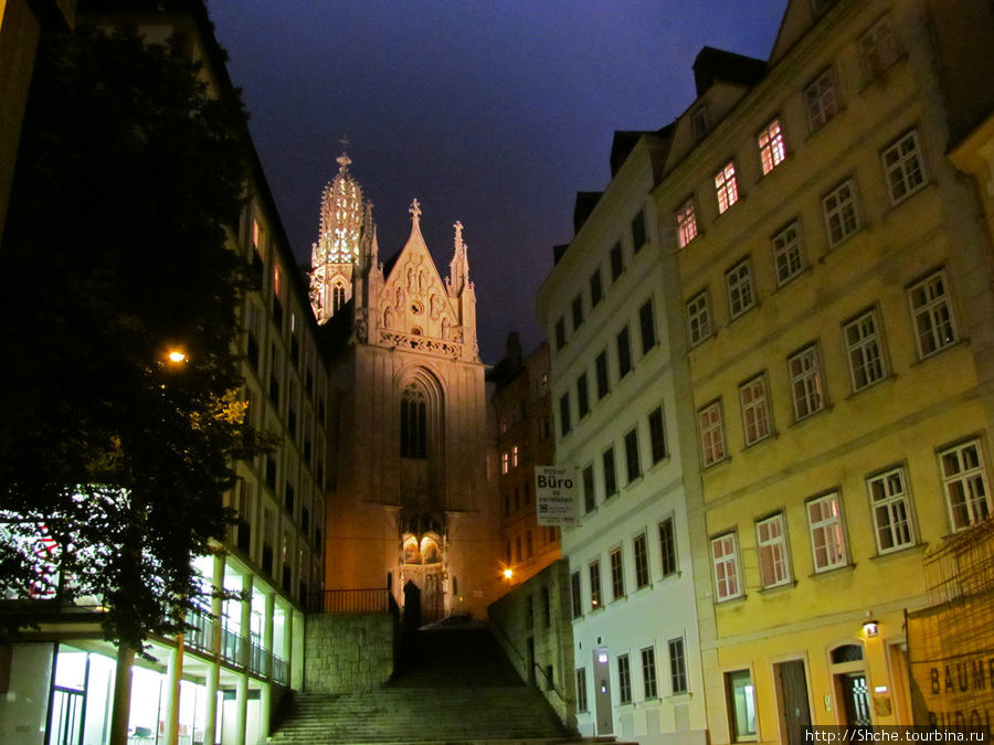 Церковь Maria am Gestade (Salvatorgasse 12, 1010 Wien) расположена рядом с нашим отелем Вена, Австрия