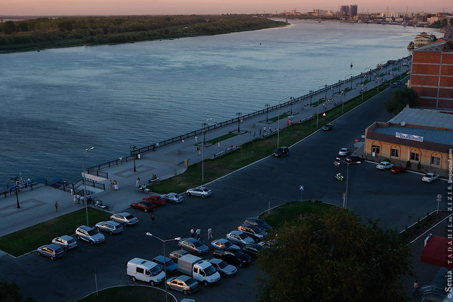 Астрахань, короткий обзор, крыша Азимута Астрахань, Россия