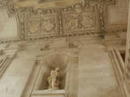 Осмотр экспозиции замка Блуа начинается со входа в крыло Гастона Орлеанского.