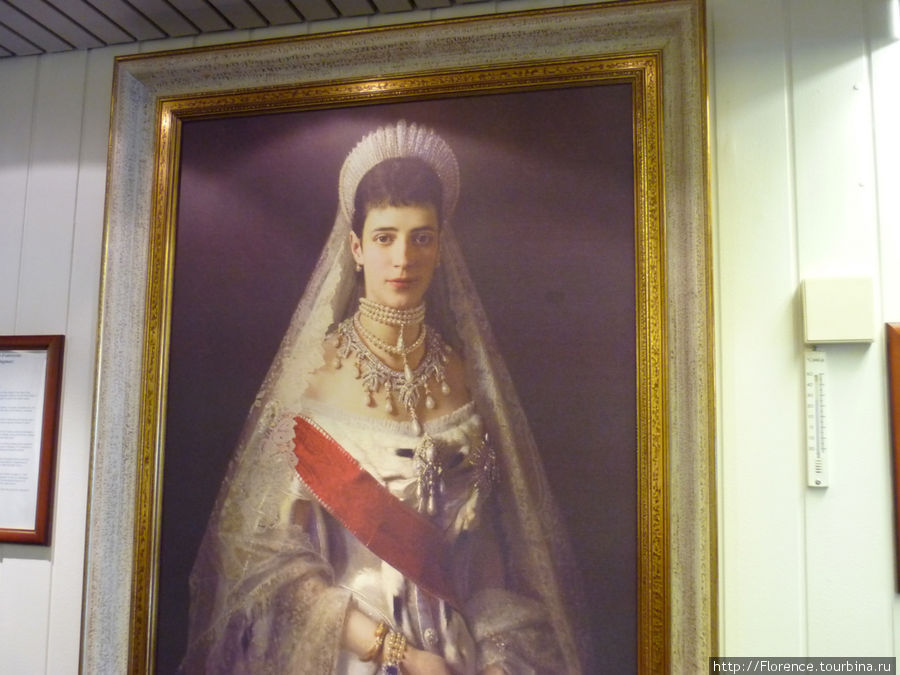 Это — та самая принцесса Мария (жена императора Александра Третьего) Финляндия