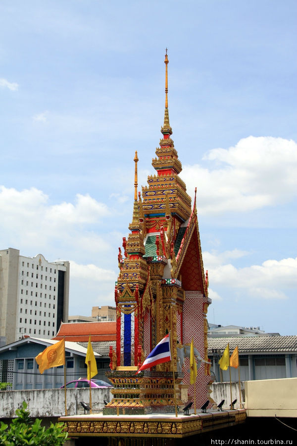Ват Амаринтхарарам Воравихар Бангкок, Таиланд