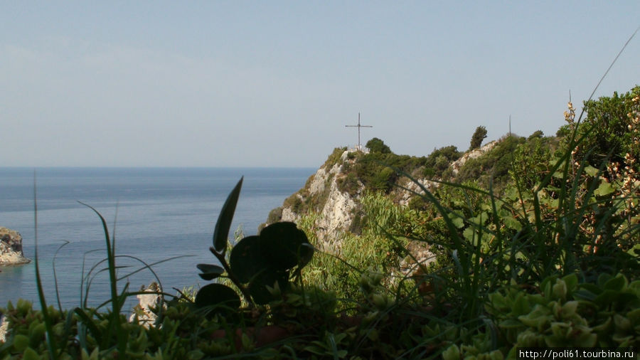 Вид с монастыря Палеокастрица, остров Корфу, Греция