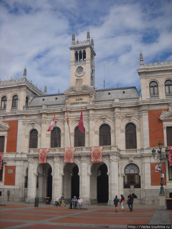 Городская Мэрия / Ayuntamiento