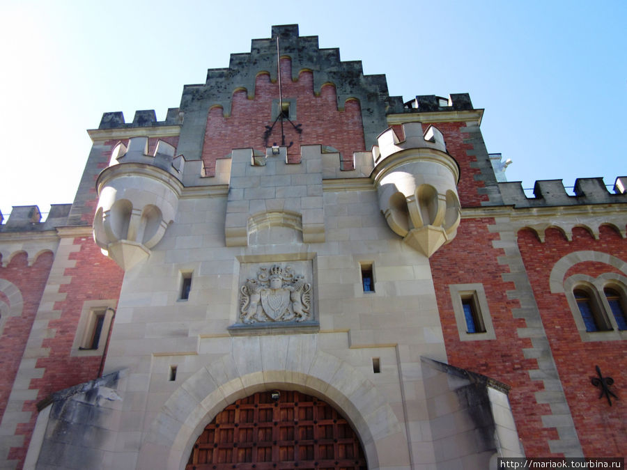 Замок Нойшванштайн Швангау, Германия