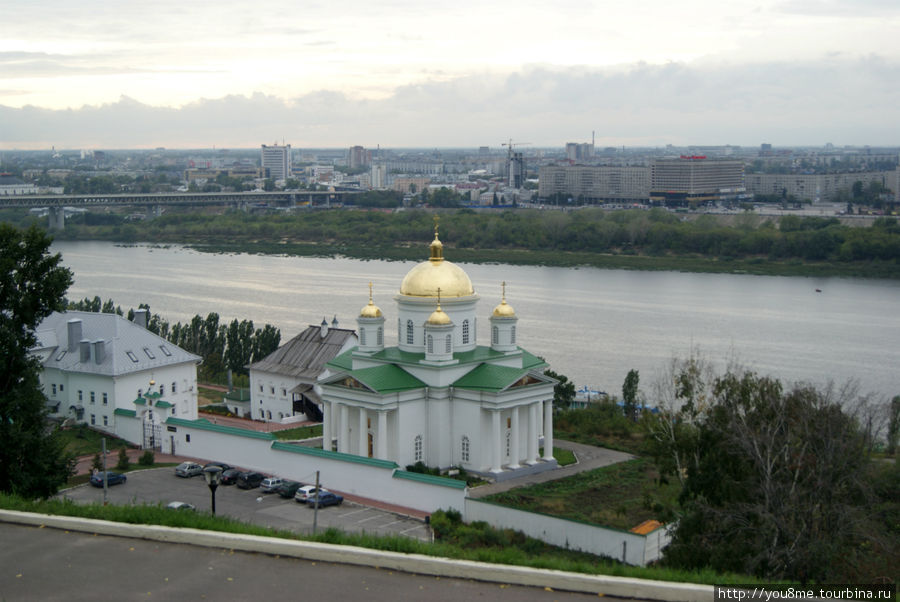 Вверх по лесенкам, бегущим вниз Нижний Новгород, Россия