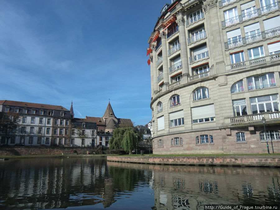 Прогулка на катере по рекам и каналам Страсбурга Страсбург, Франция