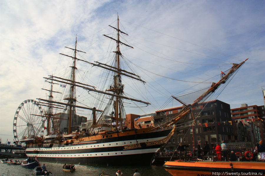 Корабль Америго Веспучи Амстердам, Нидерланды