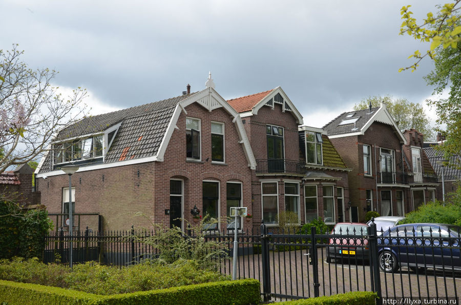 Тихий пригород Амстердама Заандам, Нидерланды