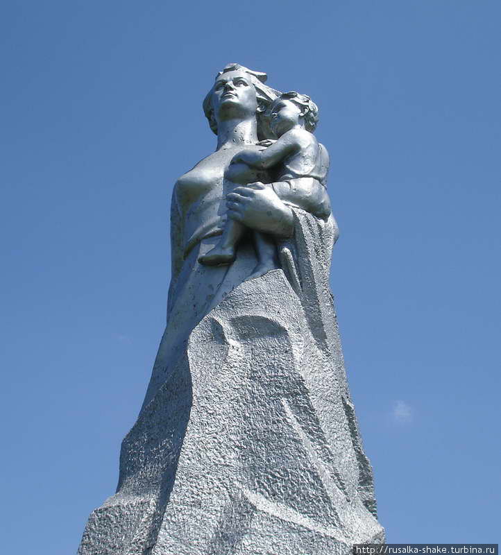 Памятник Женщине-матери Матвеев-Курган, Россия