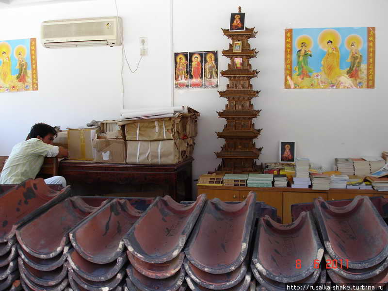 Центр Буддизма Наньшань Санья, Китай