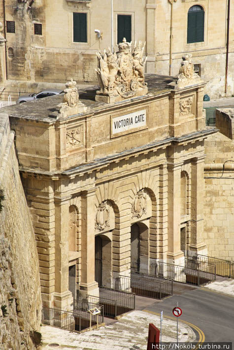 Ворота Виктория Валлетта, Мальта