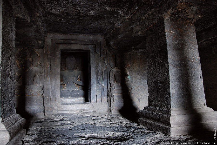 Пещерные храмы Эллоры