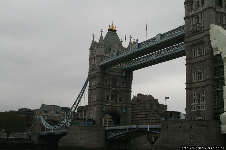 Мост все ближе Лондон, Великобритания