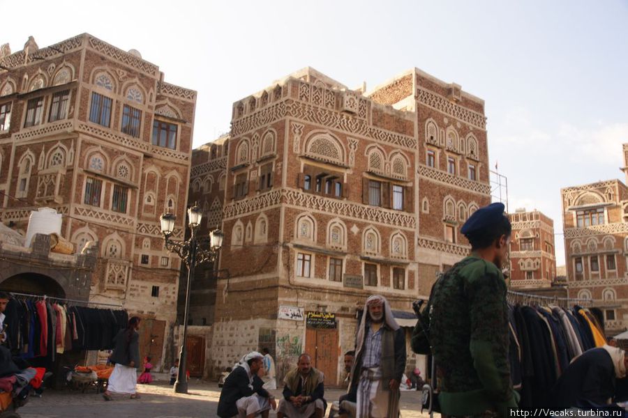 Неповторимый колорит столицы Йемена Сана, Йемен