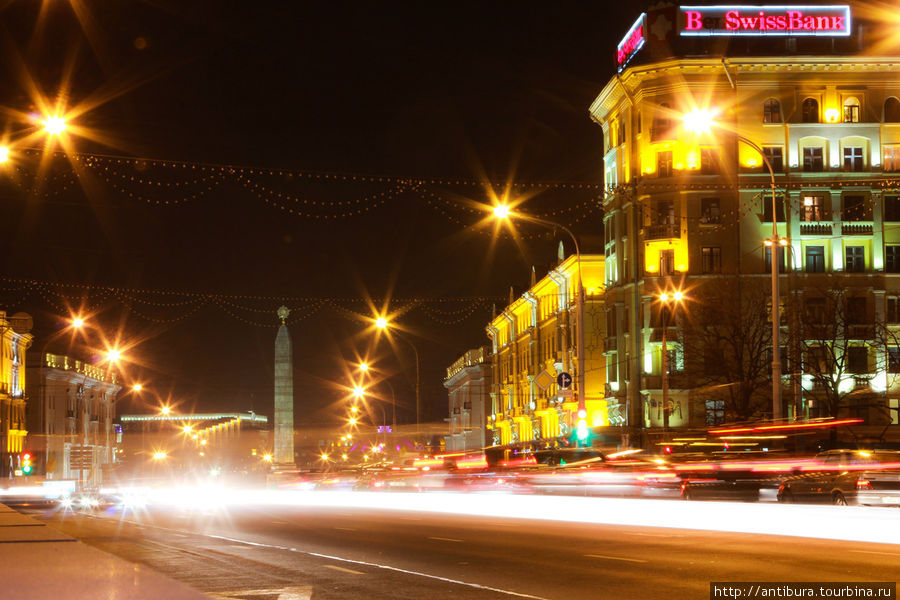 Ночной Минск, машин ещё много, но к часу ночи на улицах не останется почти ни одной Минск и область, Беларусь