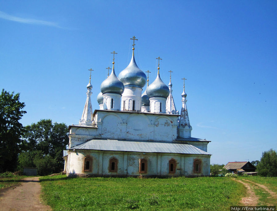 Крестовоздвиженский собор Тутаев, Россия