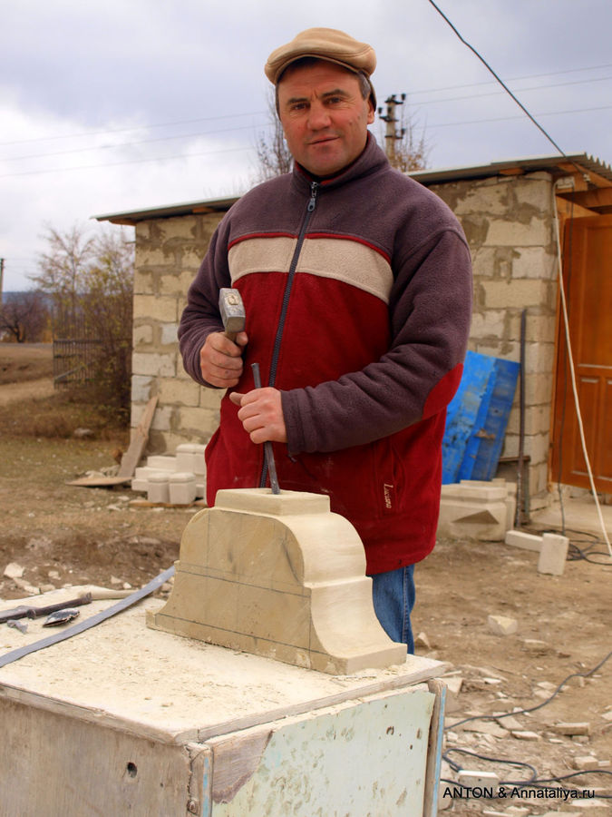 Каменщик. Косуэць, Молдова