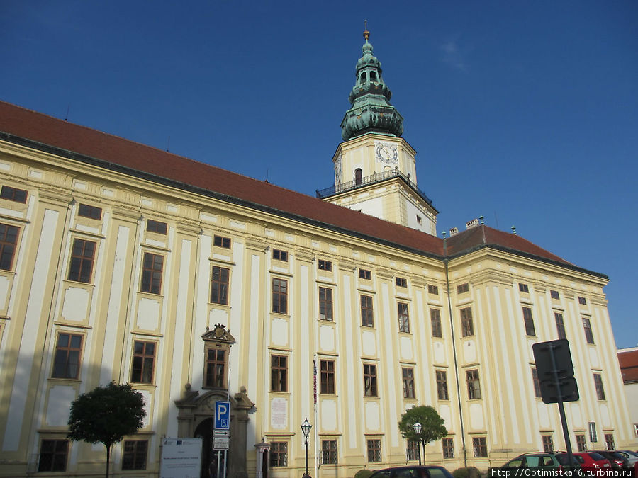 Архиепископский замок Кромержиж, Чехия