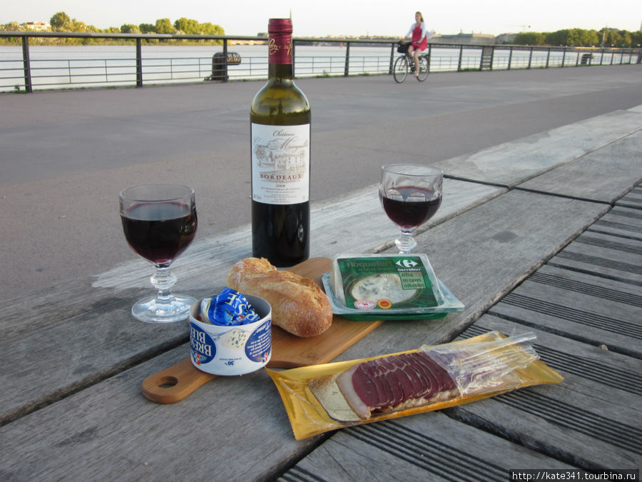 Бордо - город под охраной ЮНЕСКО и столица красных вин