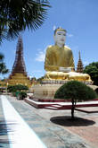 Будда и ступа. Пагода Шве Сиен Кхон в Мониве