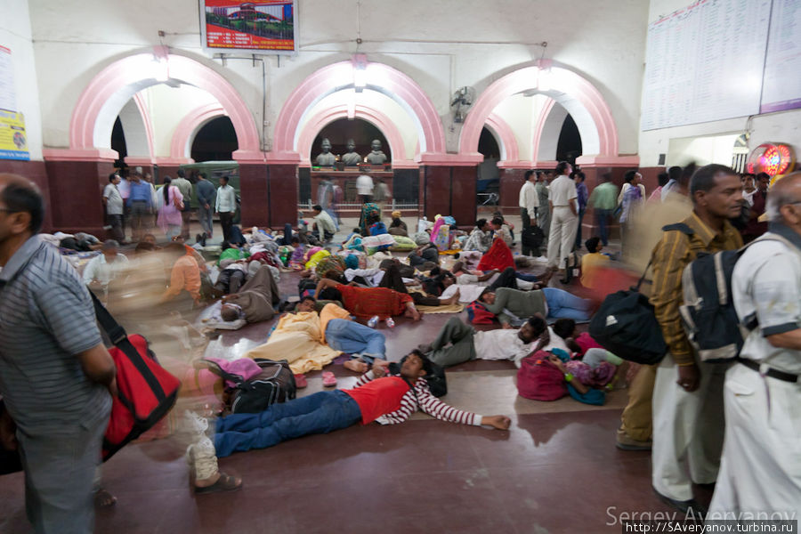 Вокзал в Джанси Индия