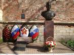 Мемориал Героя Советского Союза М.Егорова, водрузившего вместе с М.Кантарией Красное Знамя Победы над рейхстагом 1 мая 1945 года
