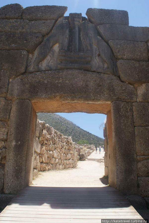 Львиные ворота. Вид снаружи Микены, Греция